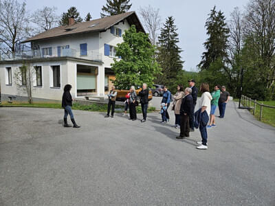 Ausflug 1.Mai in die Juppenwerkstatt und in das Dornbirner Krippenmuseum Bild 2